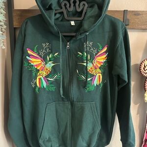 Embroidered Green Hoodie with Colorful Bird Design
